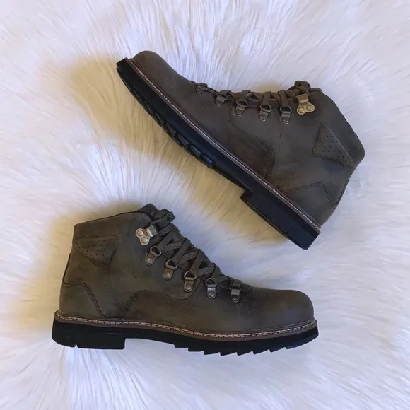 Timberland WP Squall Canyon Mid Hiker Chukka Boots