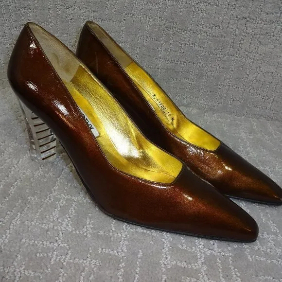 TIMOTHY Hitsman Women's Size 10 N Brown Patent Leather Heeled Shoes