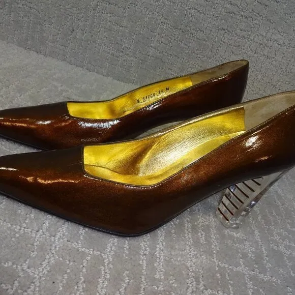 TIMOTHY Hitsman Women's Size 10 N Brown Patent Leather Heeled Shoes