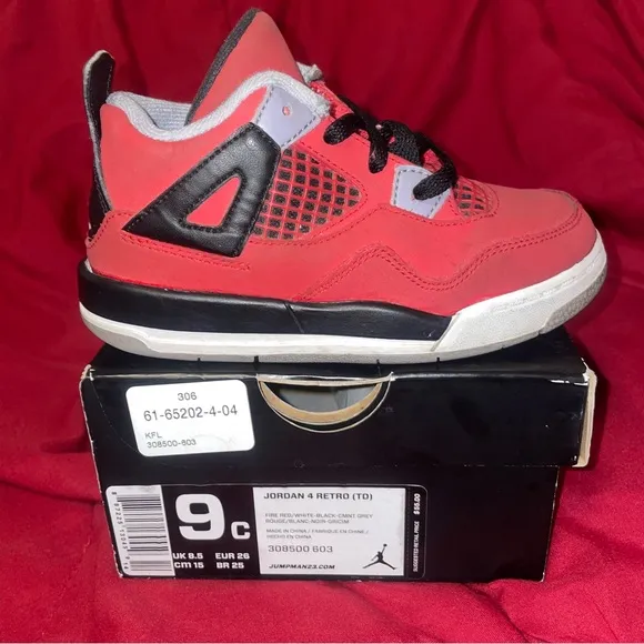 Toddlers Jordan Retro 4 ‘Toro Bravo’ (9c)