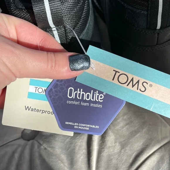TOMS Boots