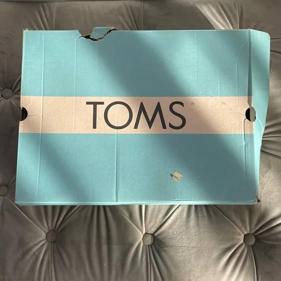 TOMS Boots