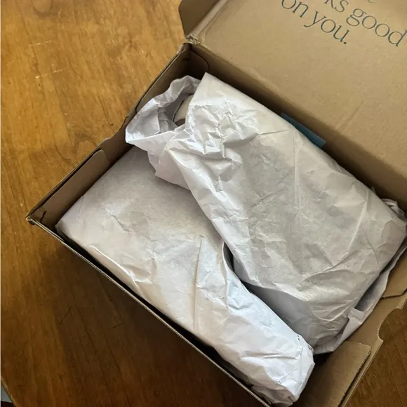 TOMS Dune Suede Verona Mid Boots