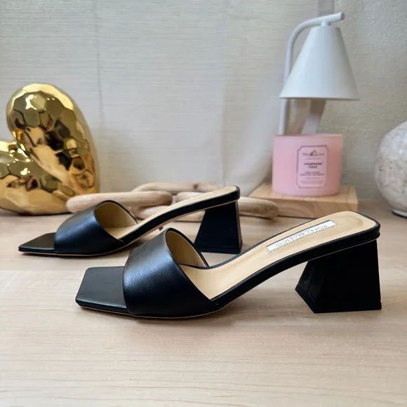 Tony Bianco‎ Kamira Black Mules Sandals, Size 5.5