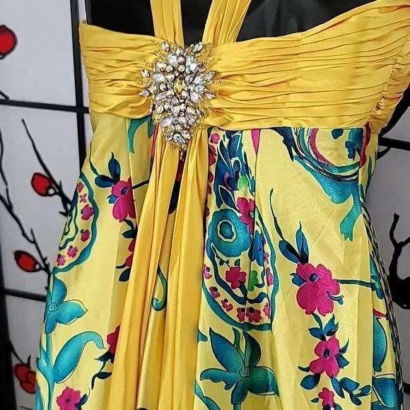 Tony Bowls Paris Cross Bodice Gown