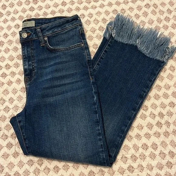 Topshop Moto Dree Fringe Frayed Hem Cropped Jeans Blue Medium Wash Denim Size 28