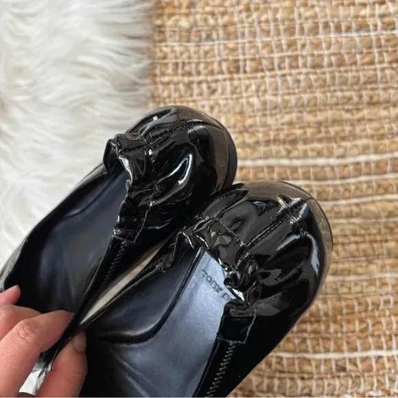 Tory Burch Black Patent Leather Reva  Ballet Flats 6.5M