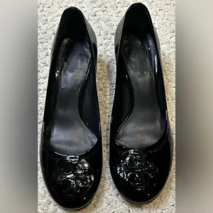 Tory Burch Black Patent “Reva” Pumps