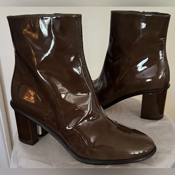 Tory Burch Brooke Patent Leather Brown Ankle Booties Boots Shoes 8.5 New
