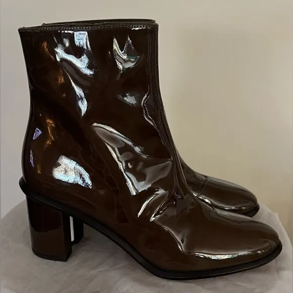 Tory Burch Brooke Patent Leather Brown Ankle Booties Boots Shoes 8.5 New