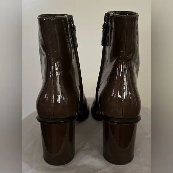 Tory Burch Brooke Patent Leather Brown Ankle Booties Boots Shoes 8.5 New