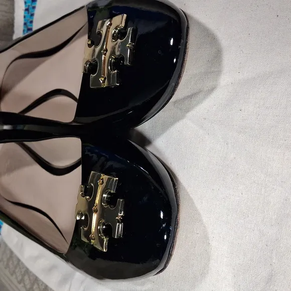 Tory Burch Claire Black Patent Leather Flats