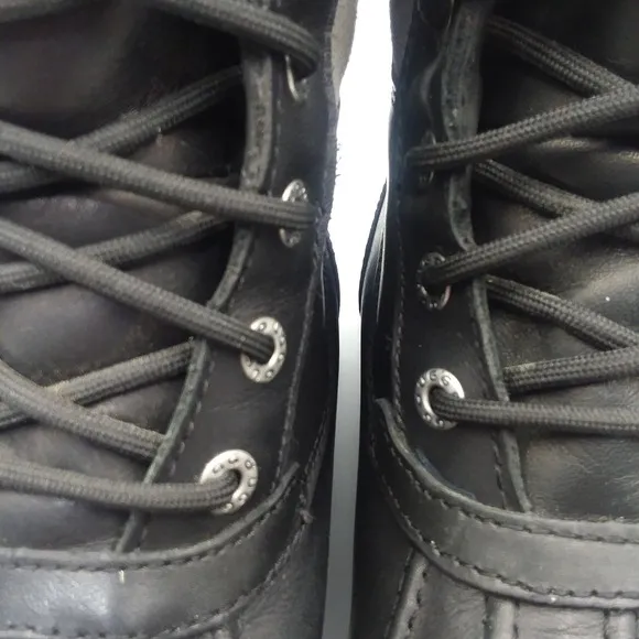 UGG Adirondack II Event Waterproof Boots Vibram Sole Black Gray 1906 Women's 7