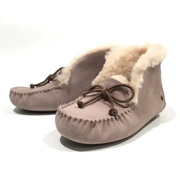 UGG Alena Sheepskin Lined Slippers -Dusk Pink Suede -Big Kids US 3 -NEW