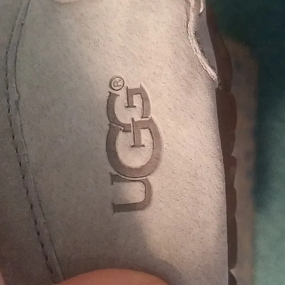 UGG Ansley Gray Suede Indoor Outdoor Moccasin Slippers Wool Lined Size 9