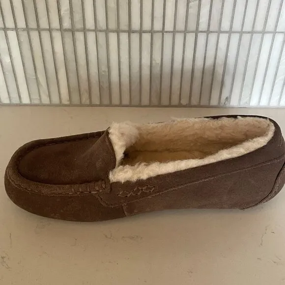 Ugg Ansley Slippers in Espresso, Cozy, Fluffy, Suede Slippers  Size 8