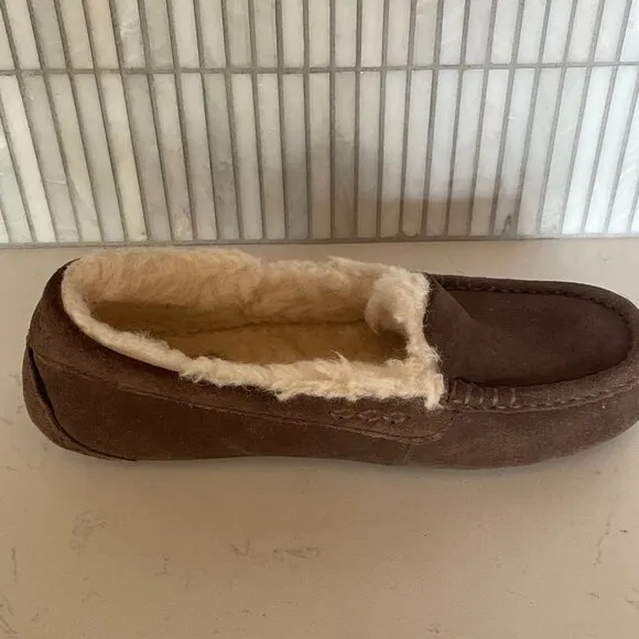 Ugg Ansley Slippers in Espresso, Cozy, Fluffy, Suede Slippers  Size 8