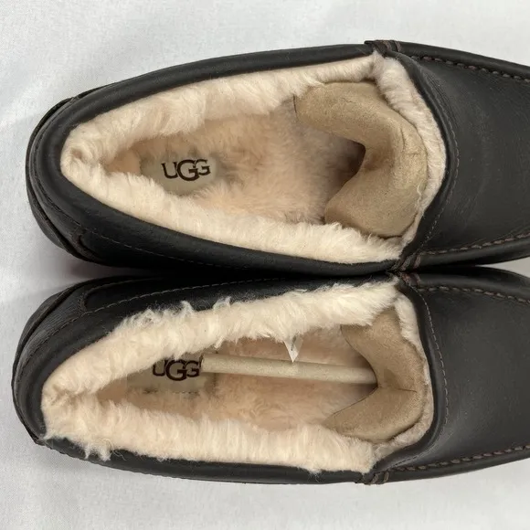 UGG ASCOT 5379 MEN'S LEATHER DARK SPICE SLIPPERS SIZE 11 (AUTHENTIC) BRAND NEW