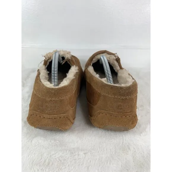 UGG Ascot Corduroy II Chestnut Suede Moccasin Slippers Men’s Size 10