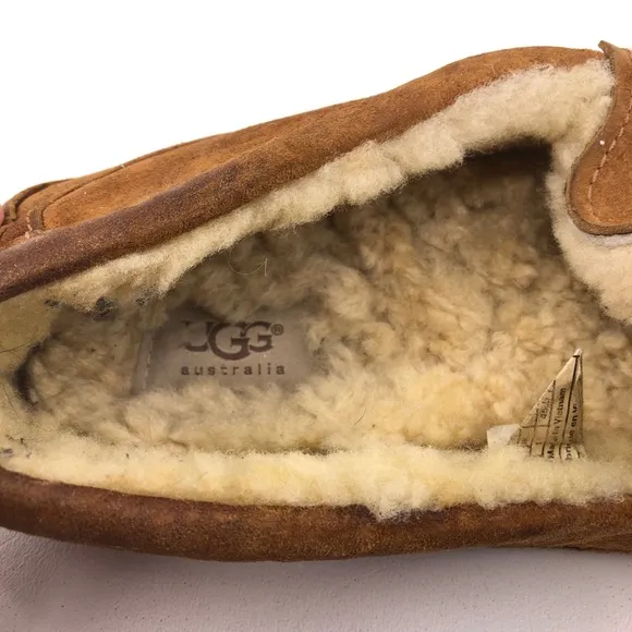 UGG Ascot Indoor Outdoor Moccasin Slippers 12