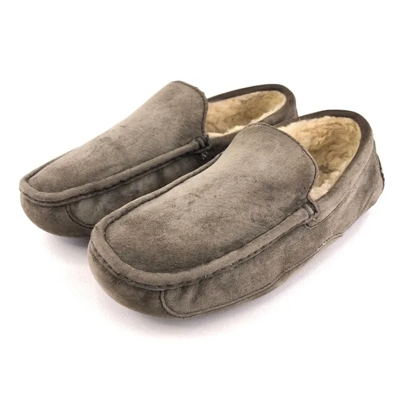 UGG Ascot Indoor Outdoor Moccasin Slippers 8