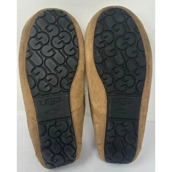 UGG Ascot Mens Size 9 Tan Suede Sheepskin Lined Moccasin Slippers