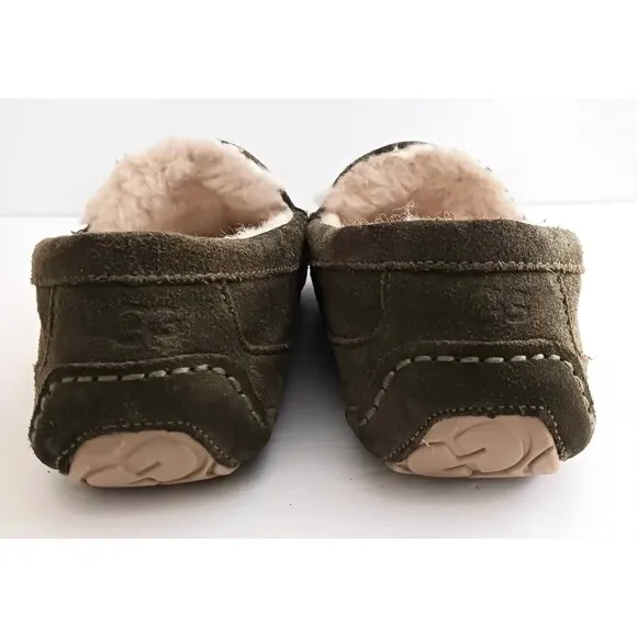 UGG Ascot Olive Green Suede Slipper Sheepskin Lined 1101110 Sz 10