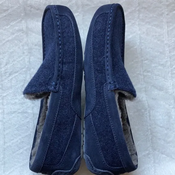 UGG Ascot Wool Men’s Slippers