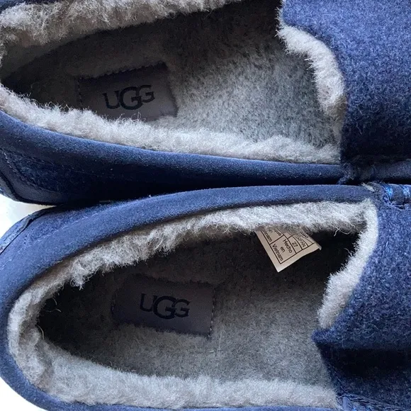 UGG Ascot Wool Men’s Slippers