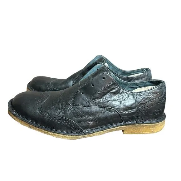UGG Australia Bristol Men's Black Leather Slip On Shoes size US 9 1/2
