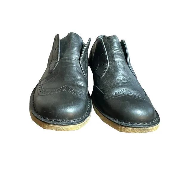 UGG Australia Bristol Men's Black Leather Slip On Shoes size US 9 1/2