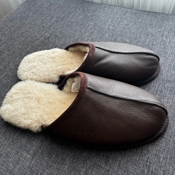 UGG Australia Scuff Slippers – Men’s Size 15 – Chestnut Brown