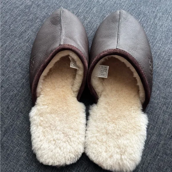 UGG Australia Scuff Slippers – Men’s Size 15 – Chestnut Brown