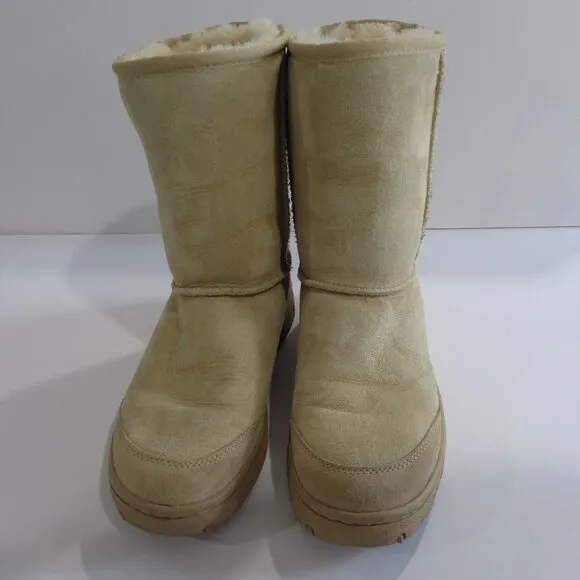 UGG Australia Ultimate 5275 Short Genuine Leather Sheep Skin Lining  Size W8