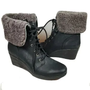 Ugg Australia women Boots Ankle Booties Black Zea