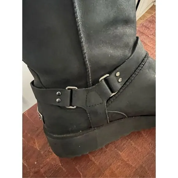 Ugg Australia Women’s Maddox Mid calf Black Leather Moto Boots Size 11
