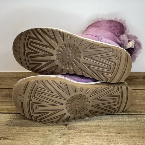 Ugg Bailey Bow II boots