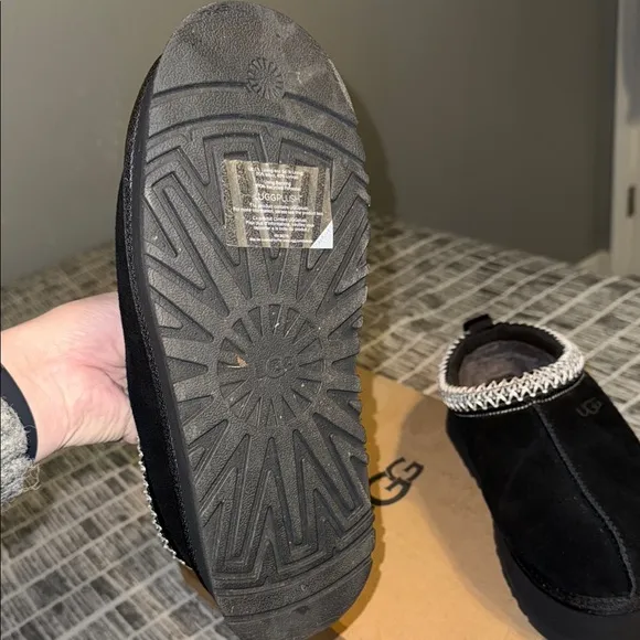 UGG Black Slippers with Cozy Knit Collar