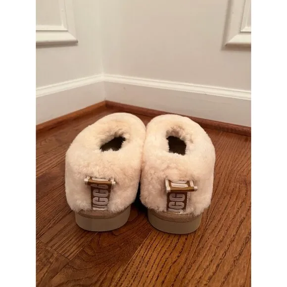 UGG‎ Classic Cozy Bootie Size 7 New without Box