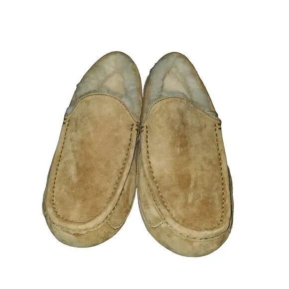 UGG Classic Moccasin Slippers Sheepskin Lined Comfort Shoes‎ Chestnut