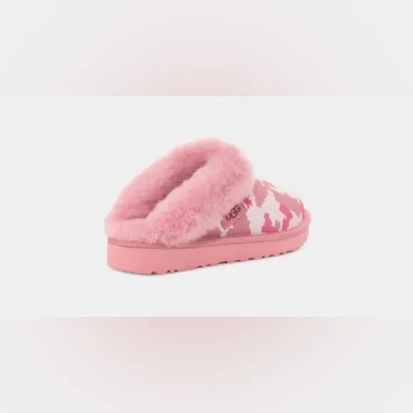 UGG | Cluggette Jagged Camo Print In Pink Sheepskin Indoor Outdoor Slippers NEW