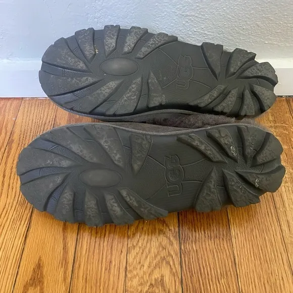 UGG Coquette Shearling Slippers Gray Size 9