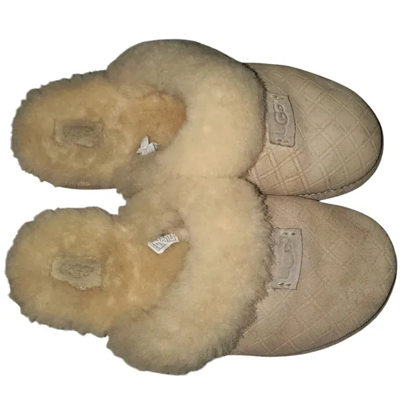 UGG Cozy Double Diamond Freshwater Pearl‎ Suede Sheepskin Lined Slipper Women 10