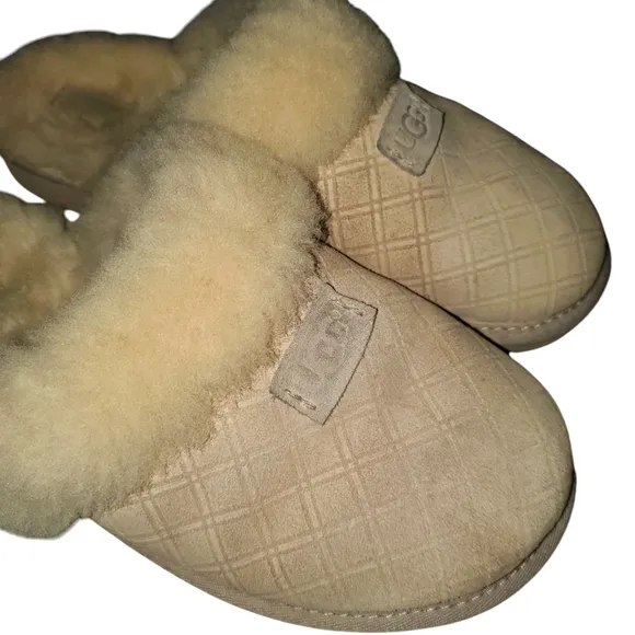 UGG Cozy Double Diamond Freshwater Pearl‎ Suede Sheepskin Lined Slipper Women 10