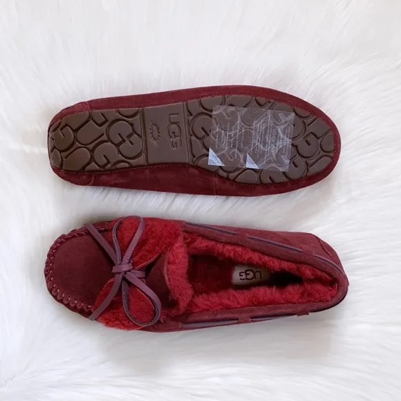 UGG Dakota Double Bow Kiss Suede Slippers