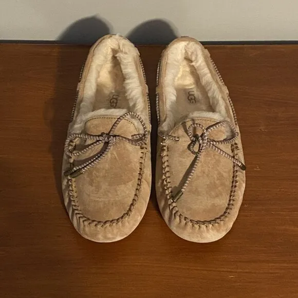 Ugg Dakota Swirl Slippers NIB