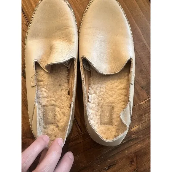 UGG Elodie Slipper Shoes Women's 9 Cream Ivory Bone Leather Shearling Loafers