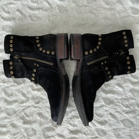 UGG Fabrizia Boots Mid Calf Black Leather Studs Zip Round Toe Buckle Straps