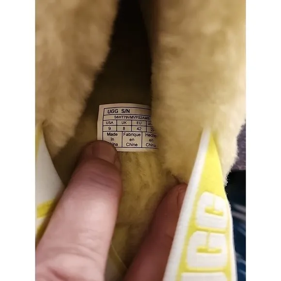 UGG Fluff Yeah Slide Sulfur Multi Yellow Fur Slippers Womens Size 9‎ NWOB