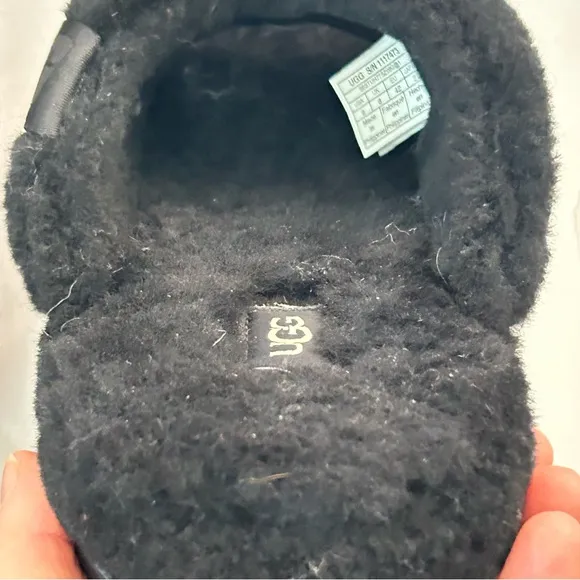 UGG Fluff You Black Fluffy Indoor/Outdoor Slippers Unisex Mens 9 / Womens 11 NEW